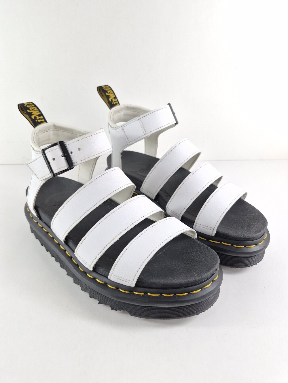 Sz 8 Dr. Martens Blaire Hydro Leather Strap Sandals